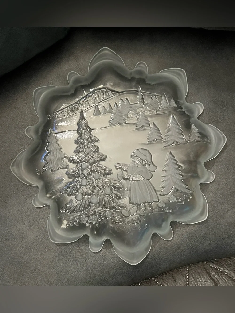 Vintage Mikasa Holiday Classics Crystal Platter 9.5